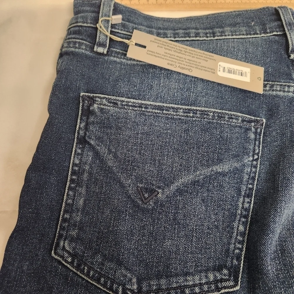 Hudson Jade distressed jeans size 30×30 raw hem Mid-Rise Loose fit - Picture 5 of 13